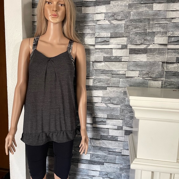 Lululemon" Rest Less Tank Heathered Gray & black - Picture 9 of 14